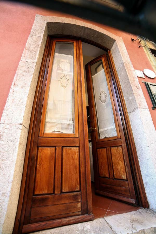 Apartamento Il Carretto Taormina Center Exterior foto
